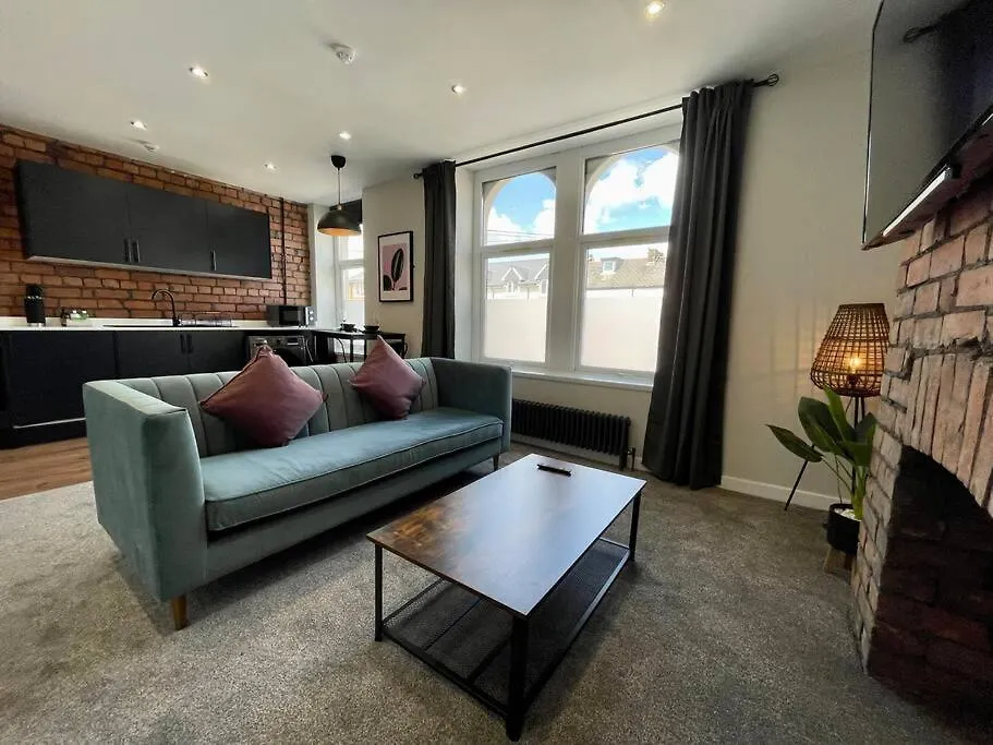 Stylish Central Apartment For 2 People Free Parking Кардифф 0*,