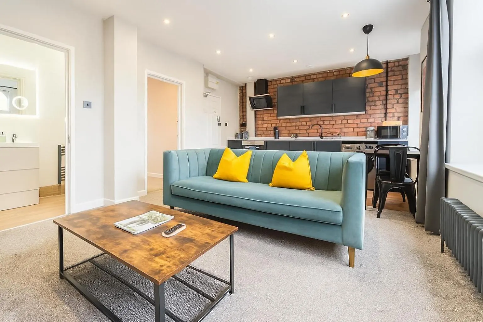 Stylish Central Apartment For 2 People Free Parking Кардифф 0*,  Великобритания