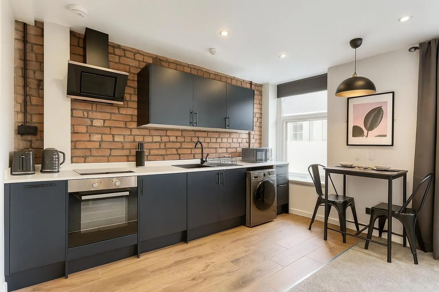 Stylish Central Apartment For 2 People Free Parking Кардифф