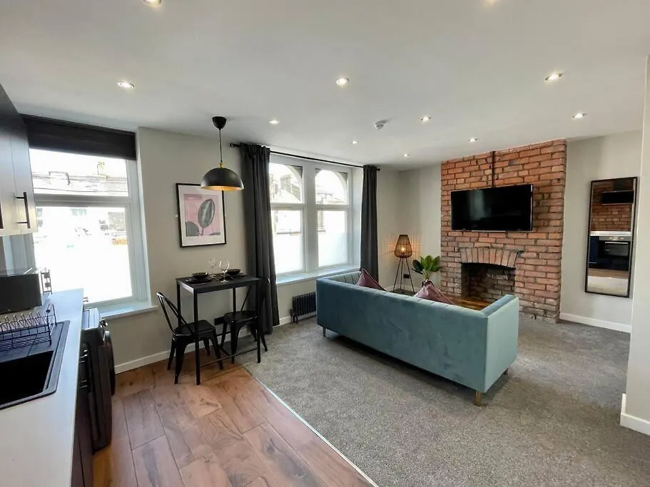 Stylish Central Apartment For 2 People Free Parking Cardiff